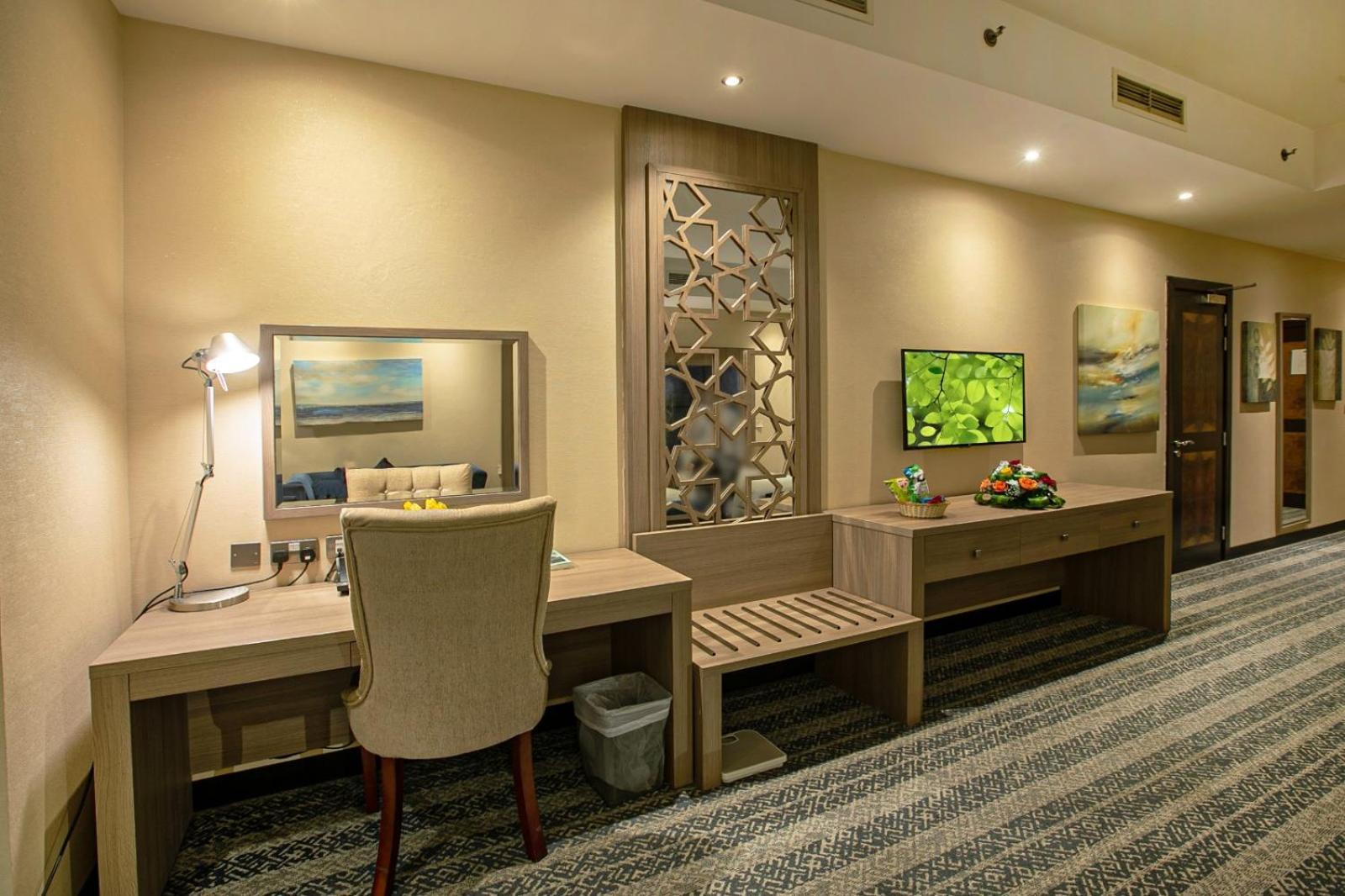 The Castle Premium Hotel Doha Exterior photo