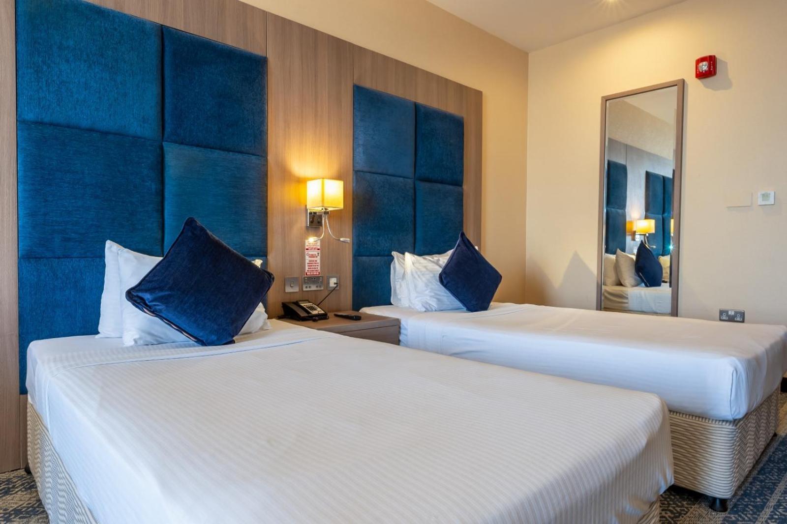 The Castle Premium Hotel Doha Exterior photo