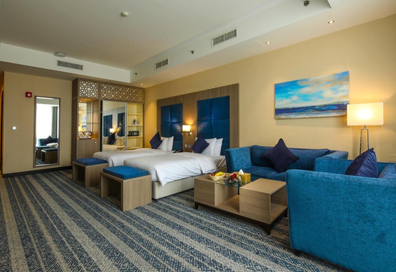 The Castle Premium Hotel Doha Exterior photo
